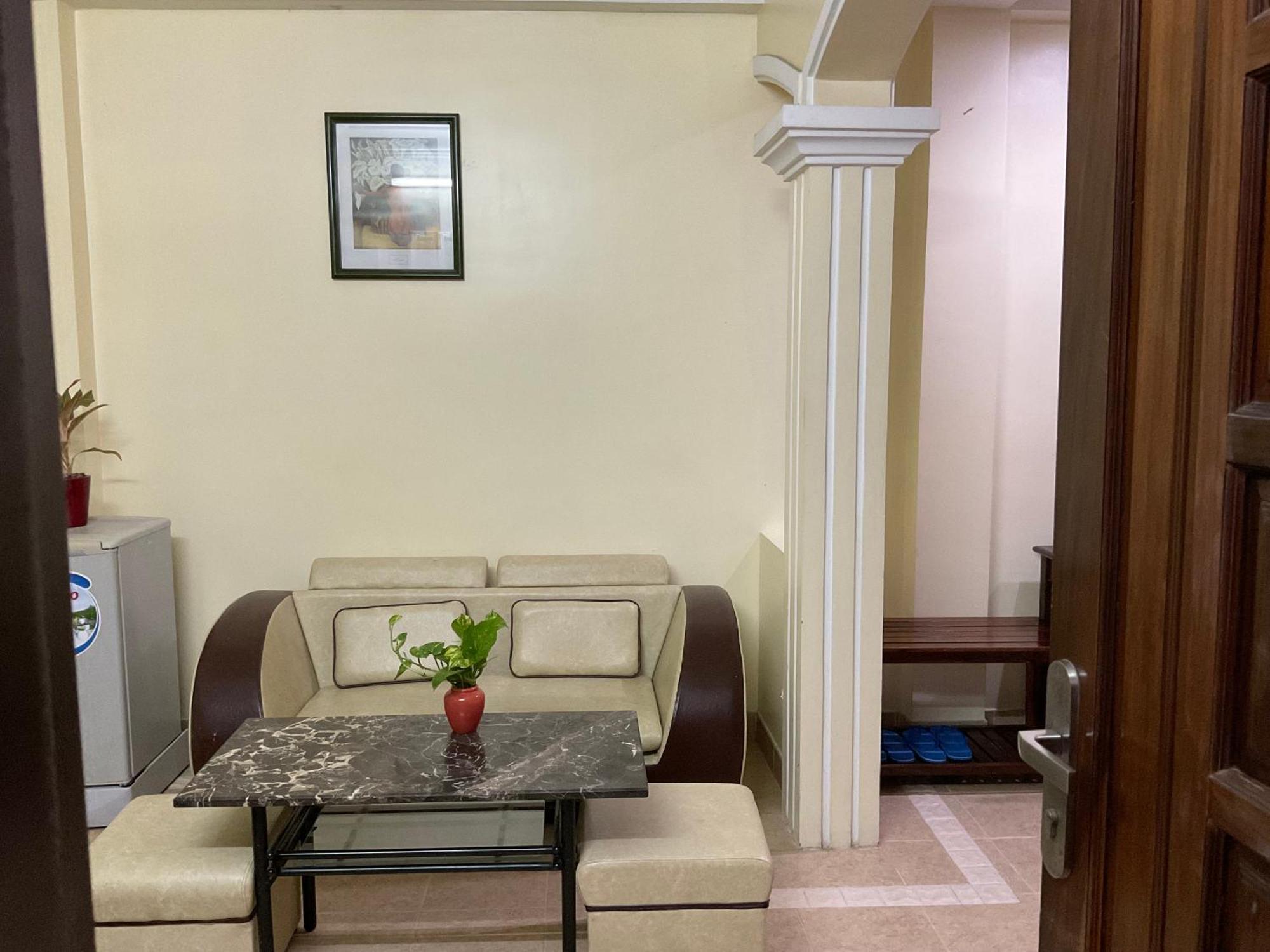 Hotel Khach San Minh Chau - Hoa Hung Ciudad Ho Chi Minh  Exterior foto