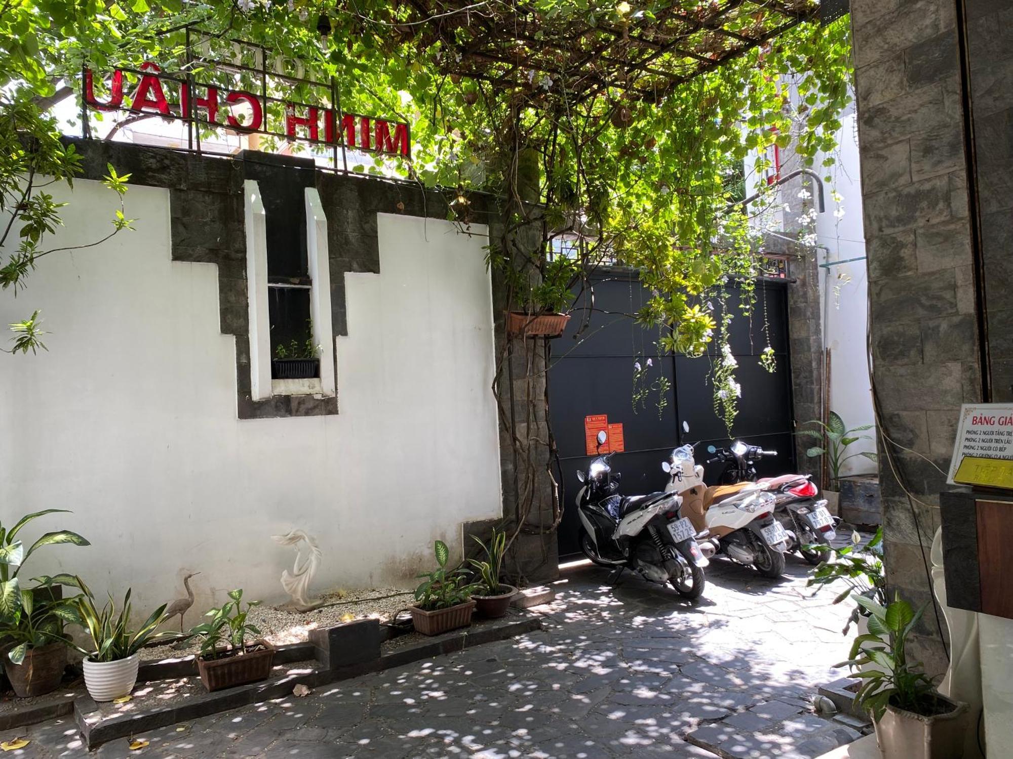 Hotel Khach San Minh Chau - Hoa Hung Ciudad Ho Chi Minh  Exterior foto